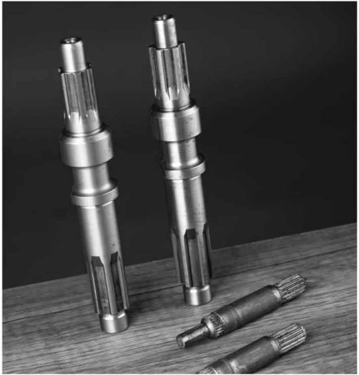 Spline forge components with splined shafts